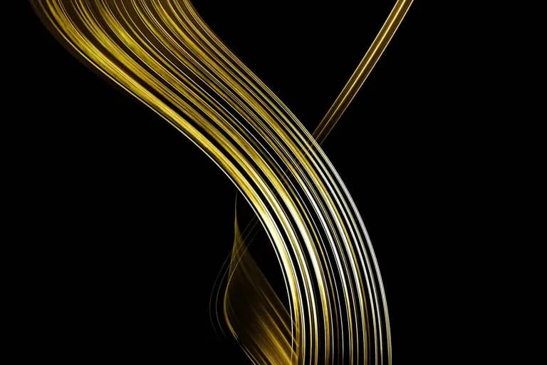 Goldene Lichtlinien auf schwarzem Hintergrund